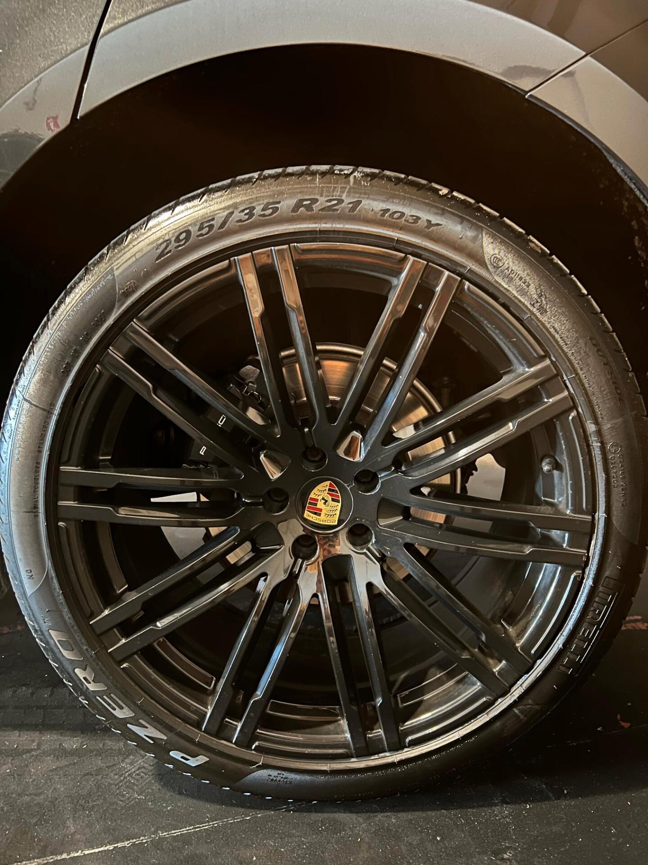 Porsche Macan STRA FULL