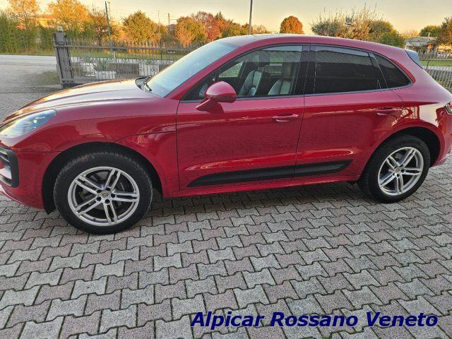 PORSCHE Macan 2.0 T