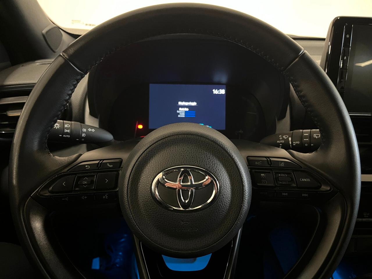 TOYOTA Yaris Cross Yaris Cross 1.5 Hybrid 5p. E...