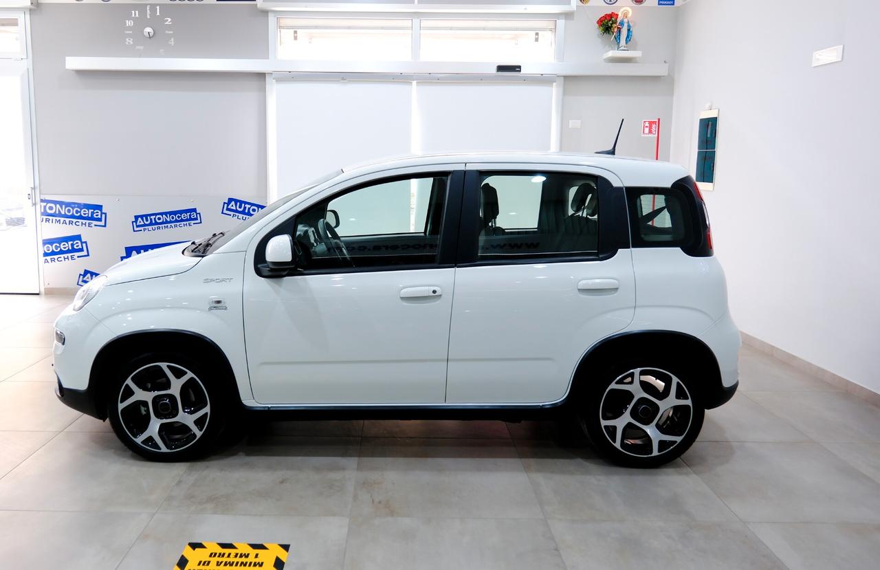 Fiat Panda Sport 1.0 HYBRID 70cv