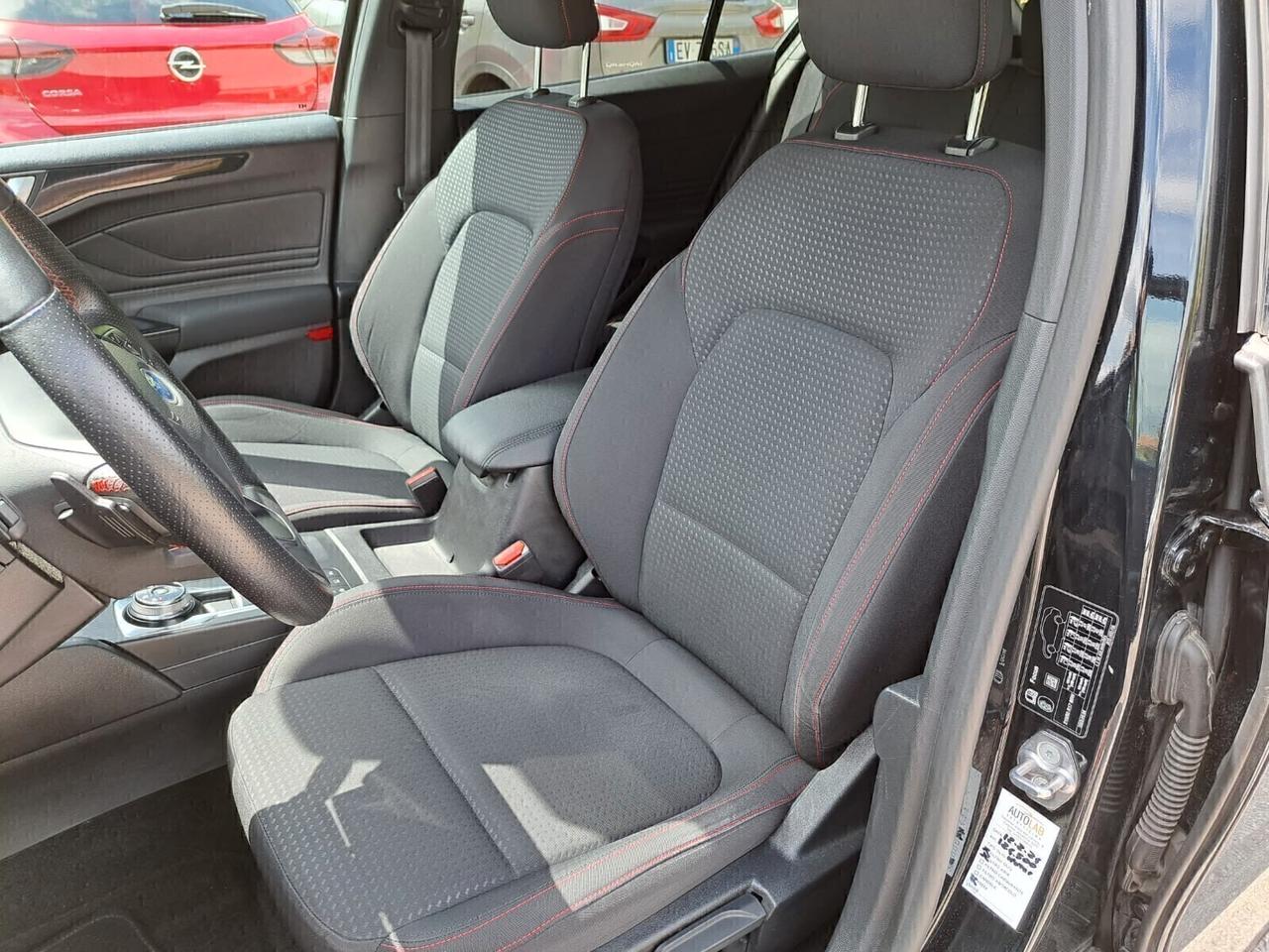 Ford Focus berlina 1.5 TDCi 120 CV Start&Stop Powershift ST Line
