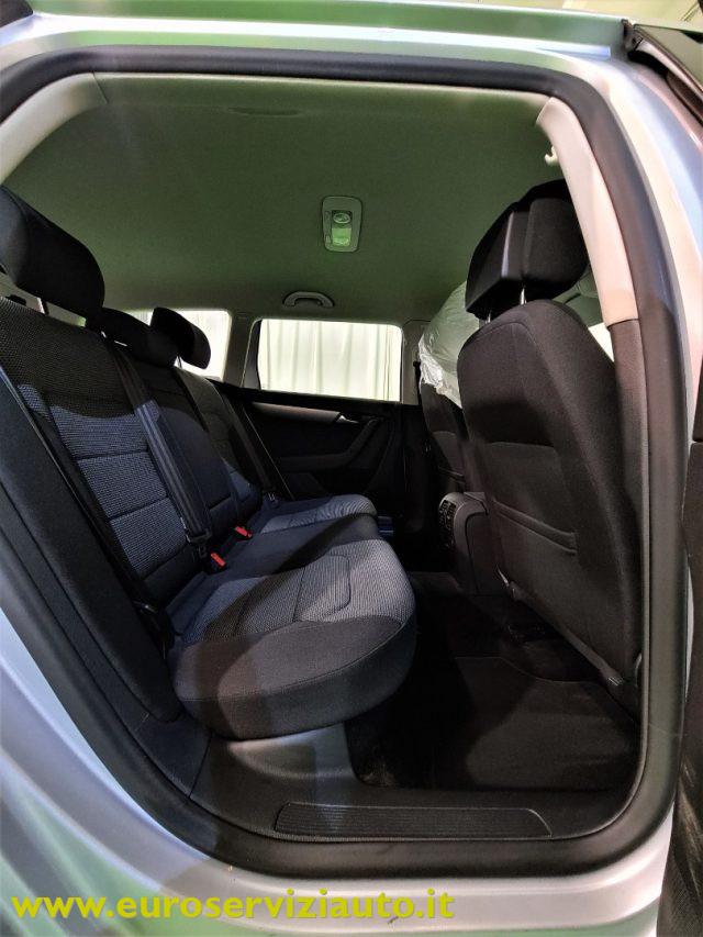 VOLKSWAGEN Passat VARIANT. 1.6 TDI DSG Comfortline