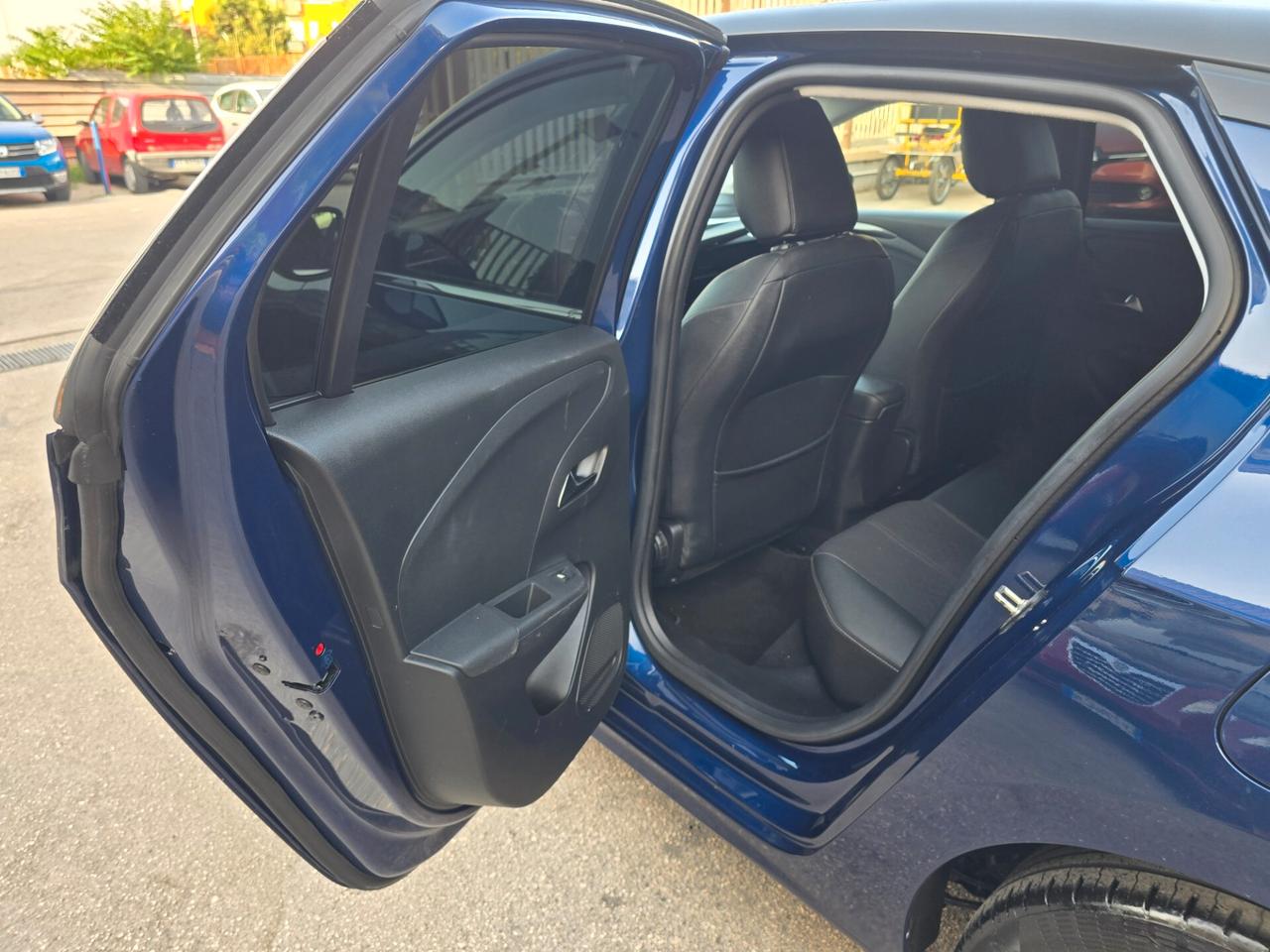 Opel Corsa 1.2 100 CV Edition