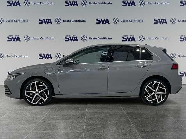 Volkswagen Golf 8ª serie 1.4TSI eHybrid 204CV DSG Style (PHEV)
