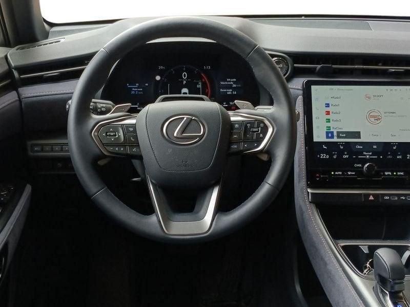 Lexus LBX 1.5 Hybrid 136 Cool 2WD