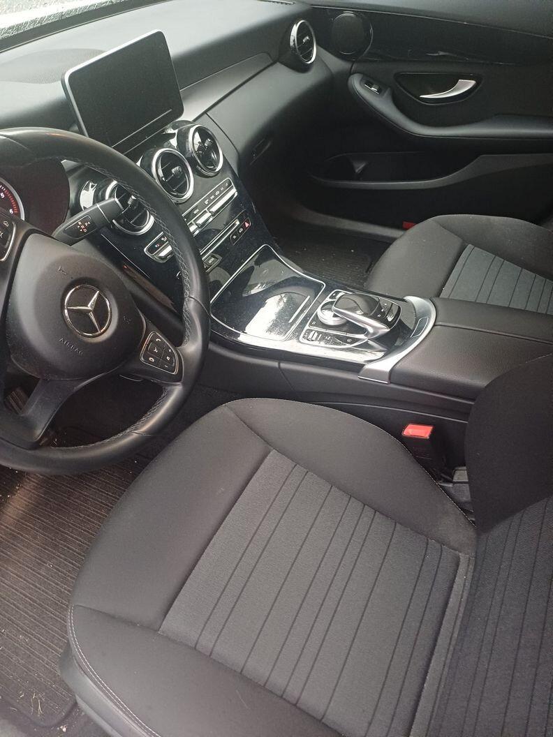 Mercedes-benz C 200d S.W.Business *39.000 KM*