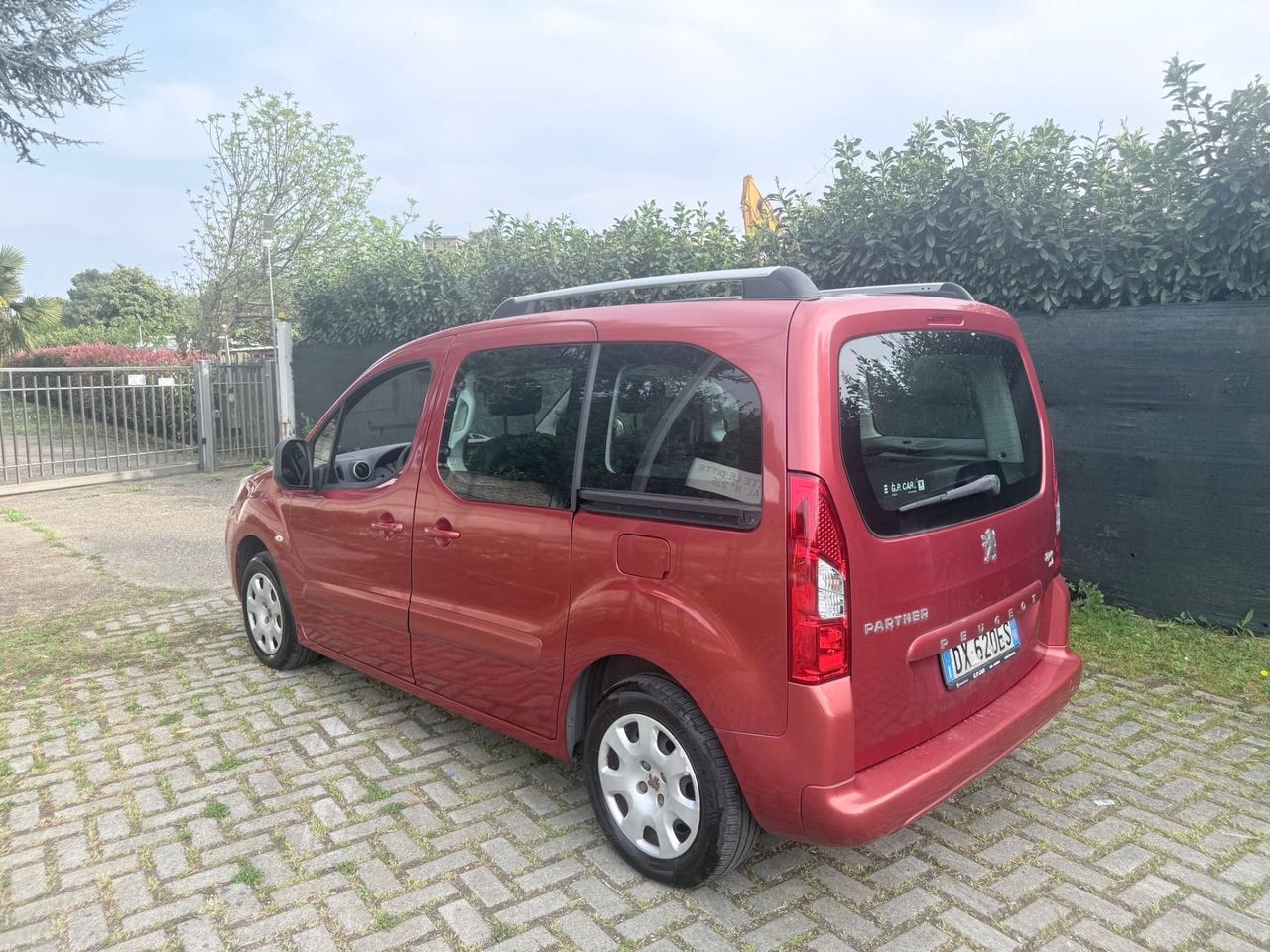 Peugeot Partner Tepee 1.6 110CV Outdoor
