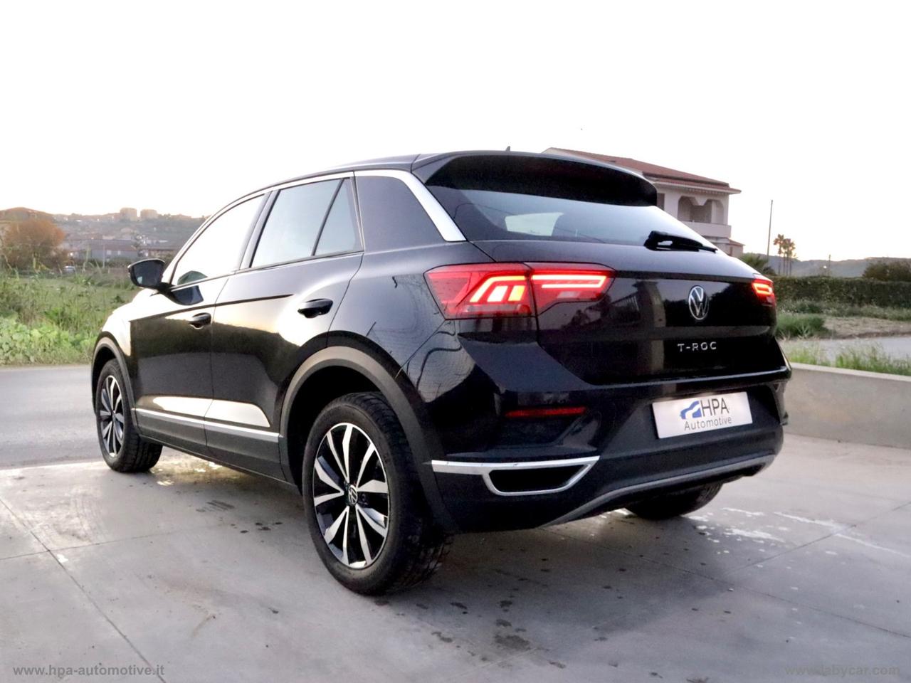 VOLKSWAGEN T-Roc 2.0TDI LED NAVI VIRTUAL CARPLAY