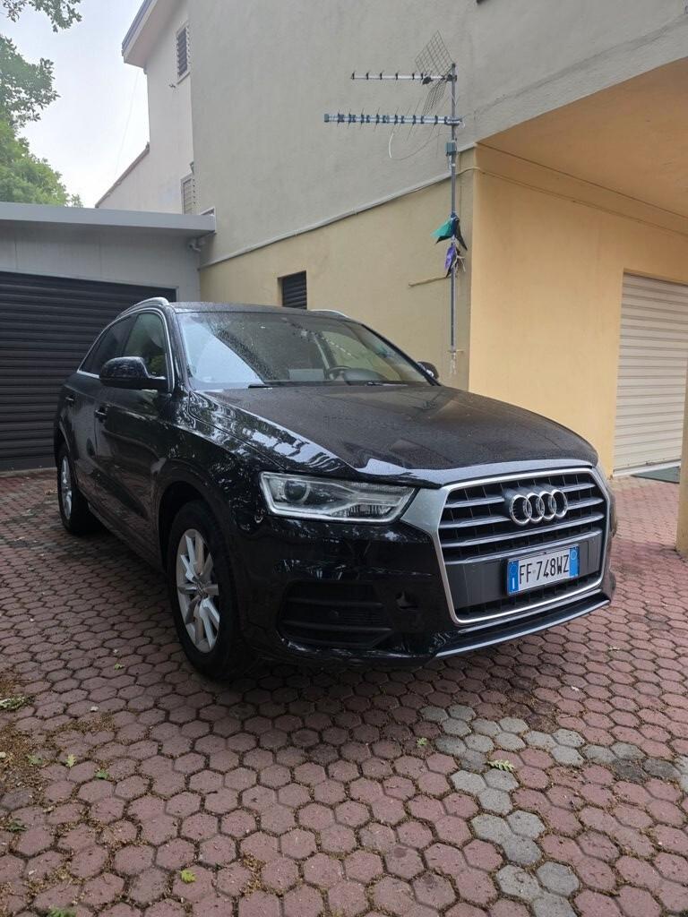 Audi Q3 2.0 TDI 150 CV Sport