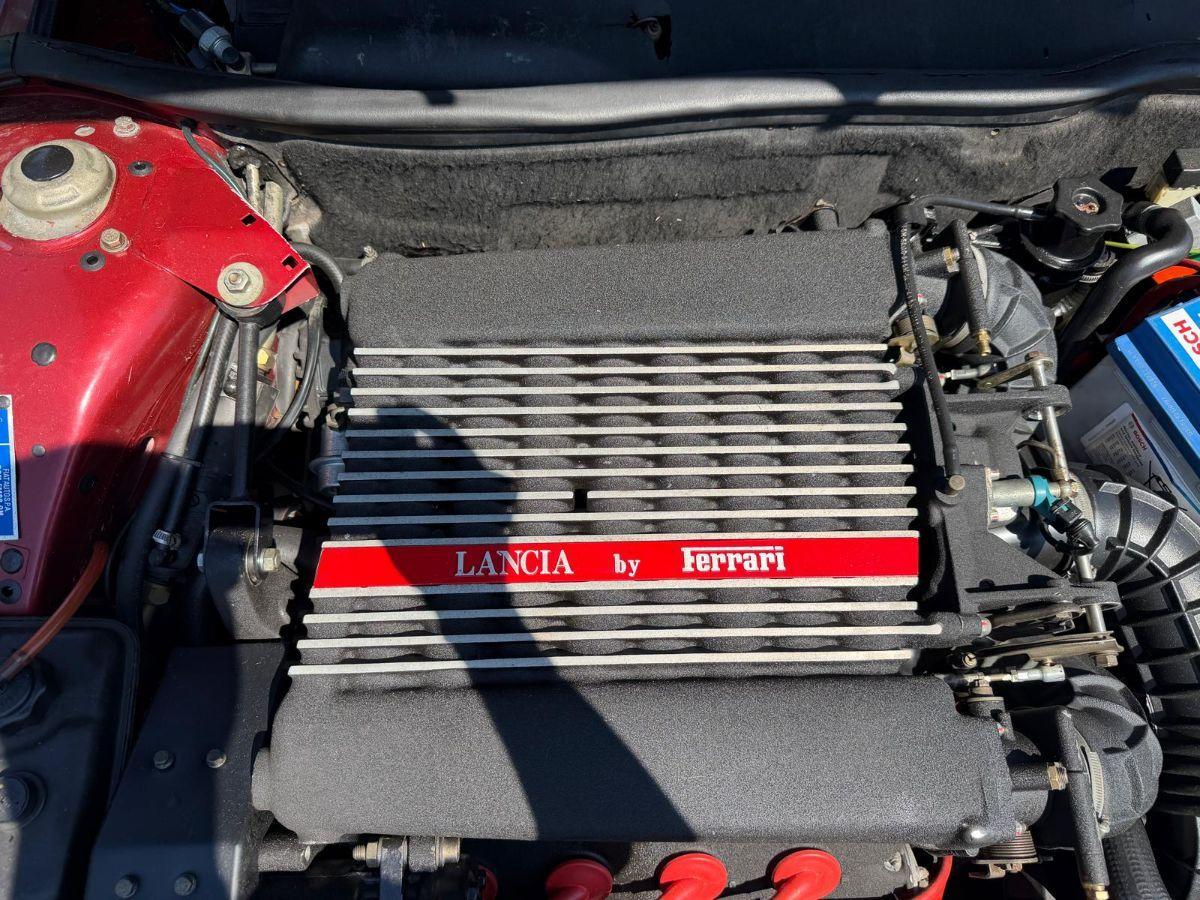 LANCIA - Thema - 8.32 ferrari