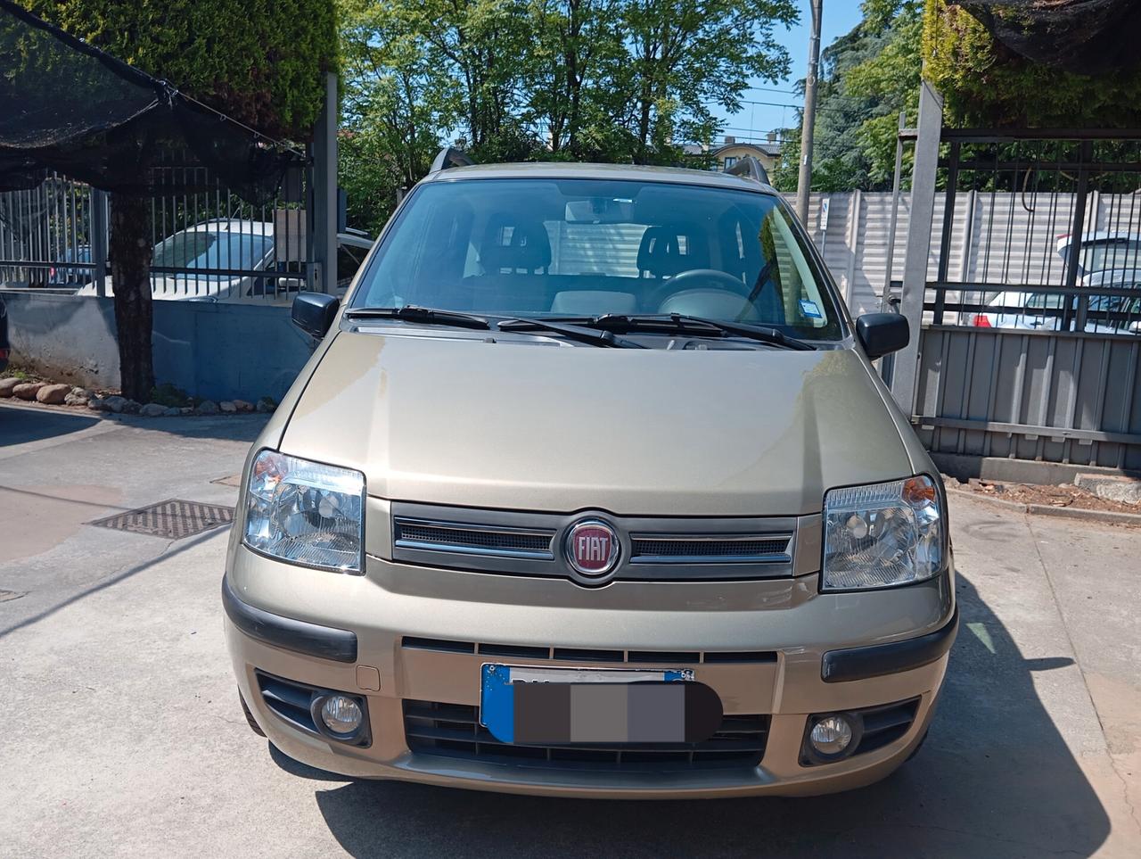 Fiat Panda 1.2 Emotion 65.000 km permute
