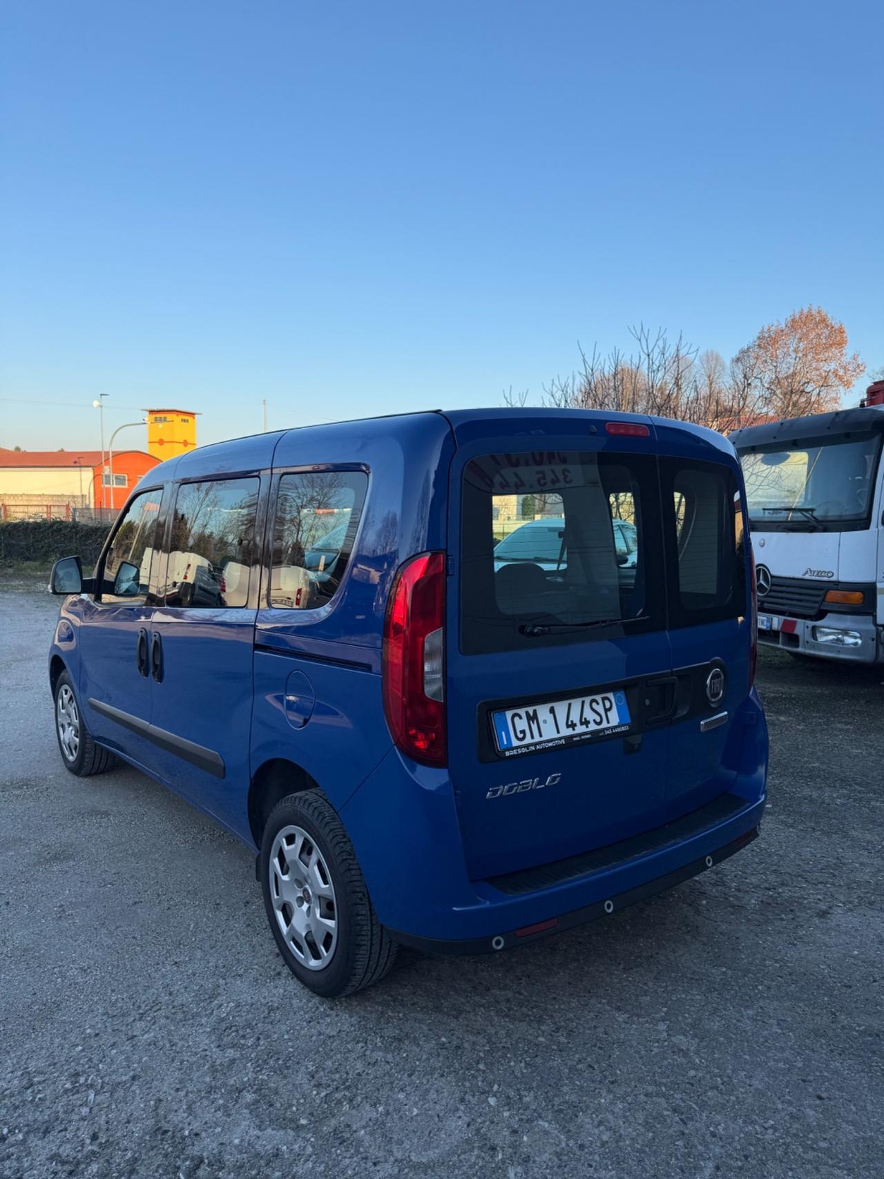 Fiat DOBLÓ 5 posti n1 autocarro