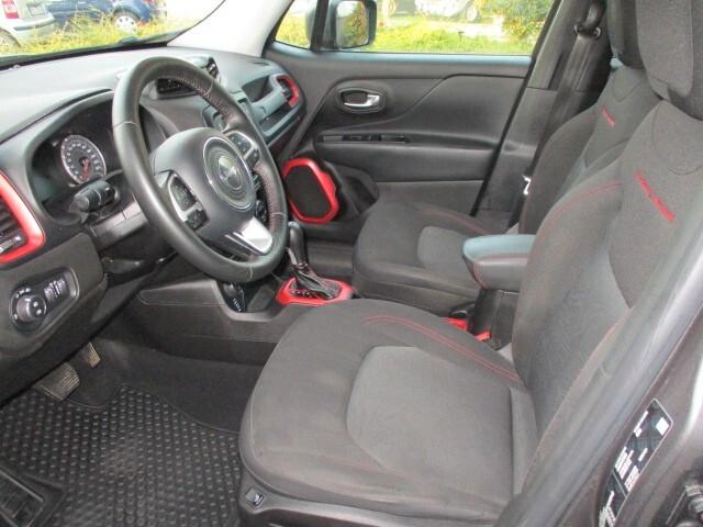Jeep Renegade 2.0 Mjt 170CV 4WD Active Drive Low Trailhawk