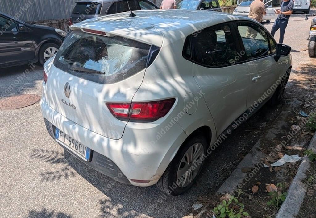 Renault Clio TCe 12V 90 CV GPL 5 porte Business GPL DELLA CASA Apple/Android UNIPRO