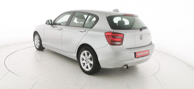 BMW 120 d 5p. Unique - CAMBIO AUTOMATICO