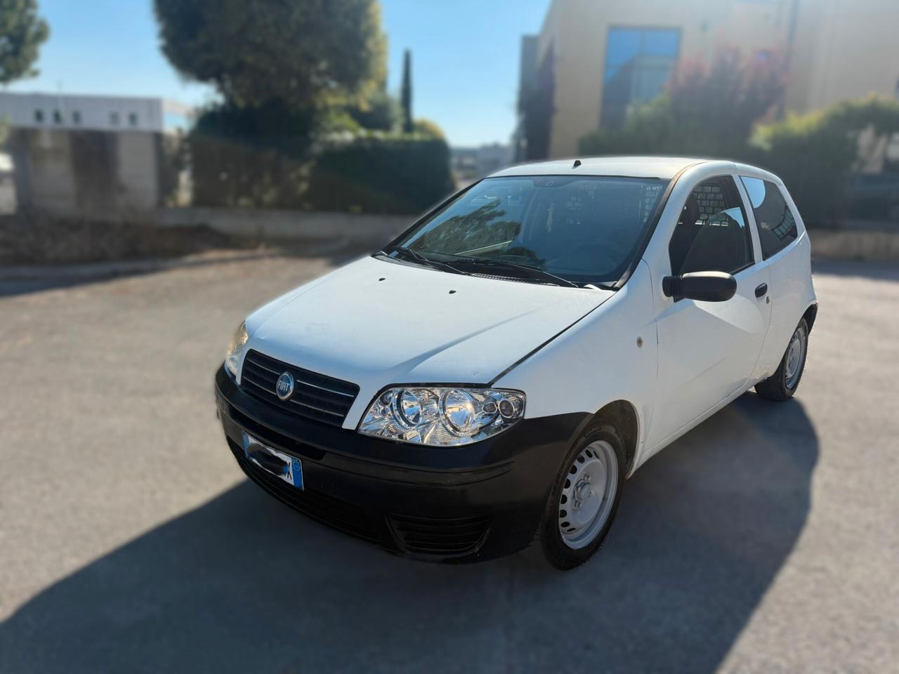 FIAT PUNTO VAN 1.3 DIESEL 2006 12 MESI DI GARANZIA