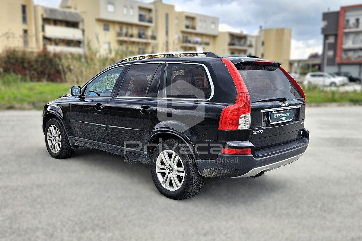 VOLVO XC90 2.4 D5 185 CV AWD Momentum