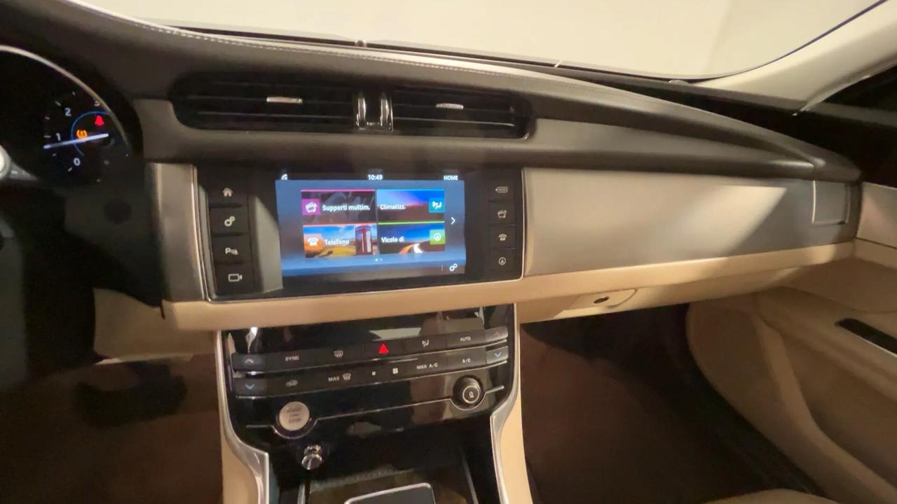 Jaguar XF 2.0 D E-Performance Prestige