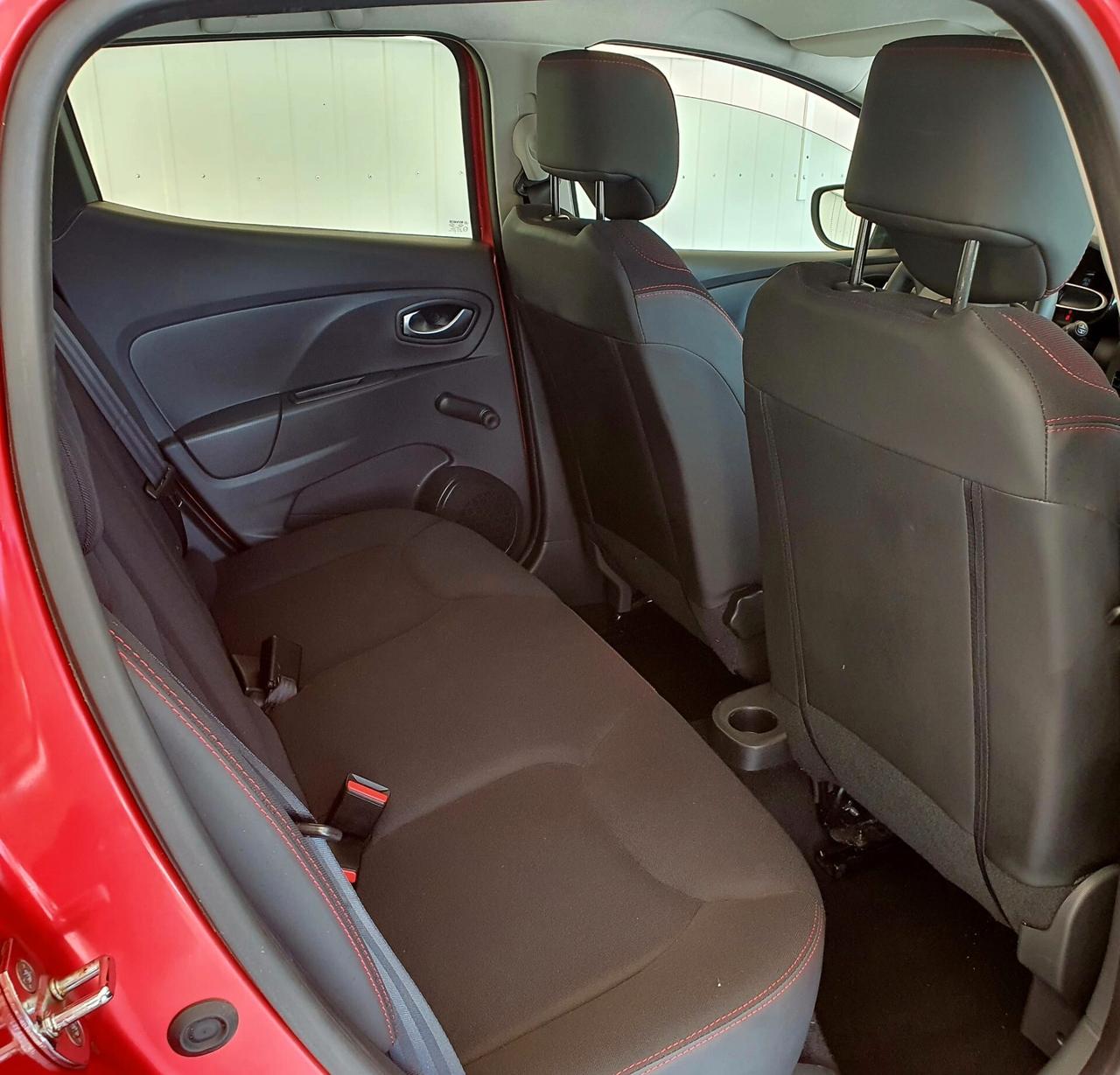 Renault Clio 1.2 Benz. - 2015 - KM. 65.000