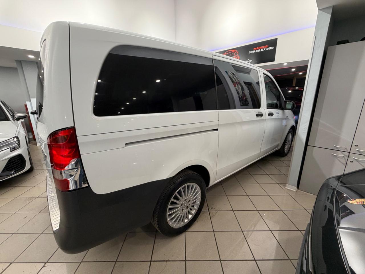 Mercedes-benz Vito cdi 6 posti iva esposta