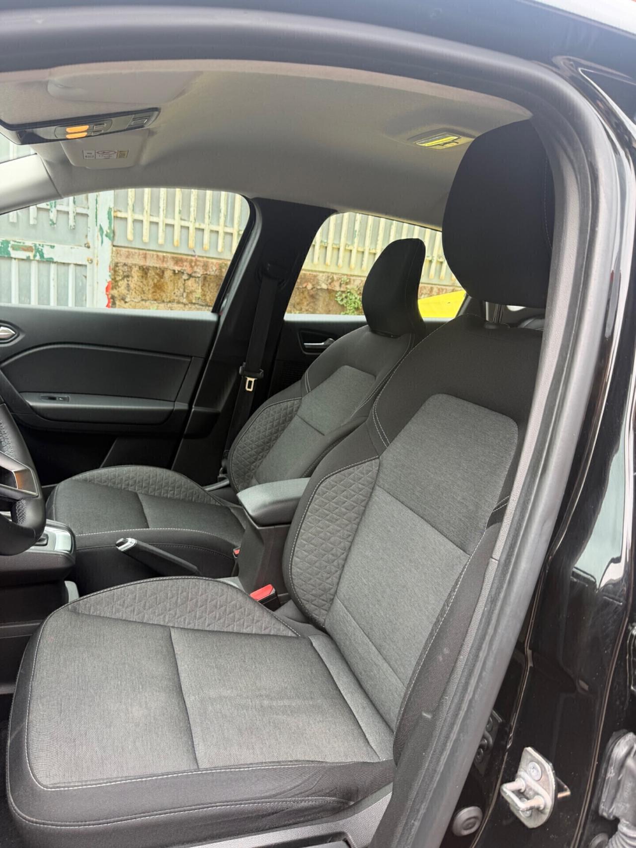 Renault Captur Mild Hybrid 140 CV Techno