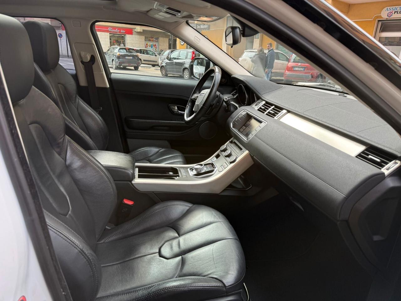 Land Rover Range Evoque 2.2 TD4 5p. Prestige 4x4