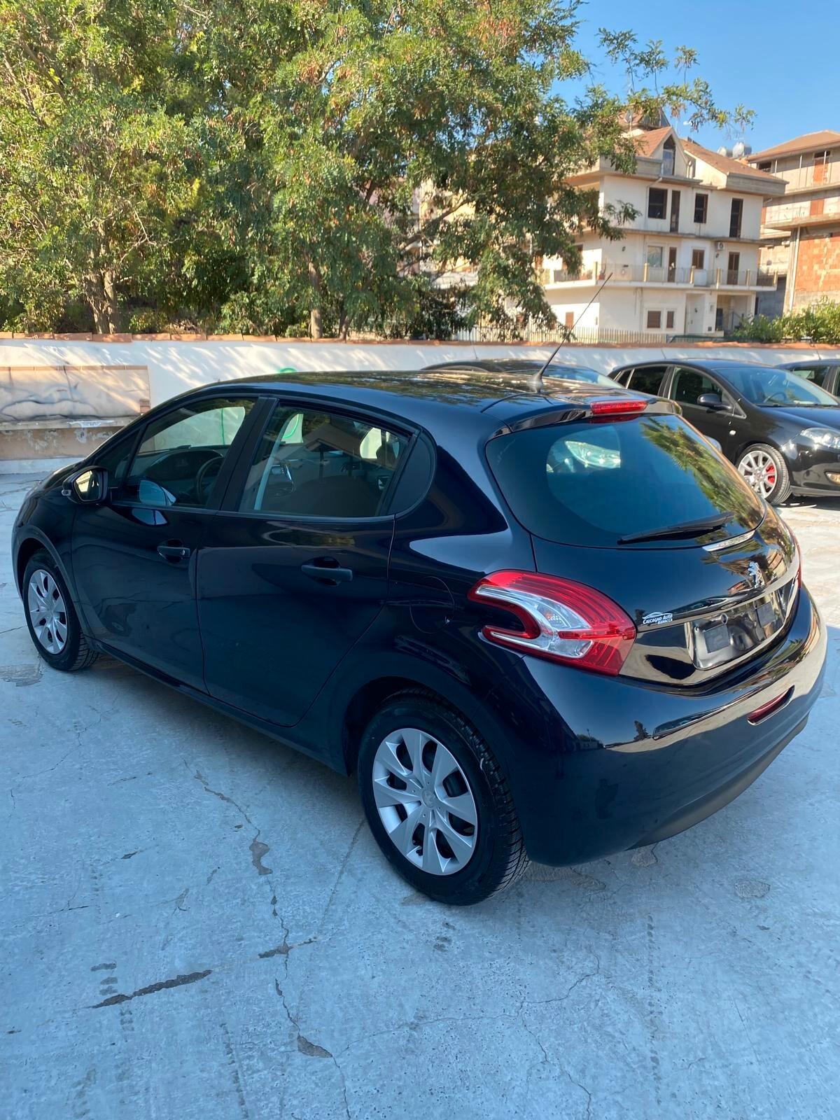 Peugeot 208 PureTech 68 5 porte Access