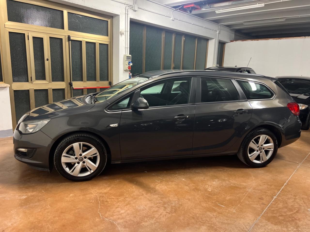 Opel Astra 1.7 CDTI 110CV Sports Tourer Elective