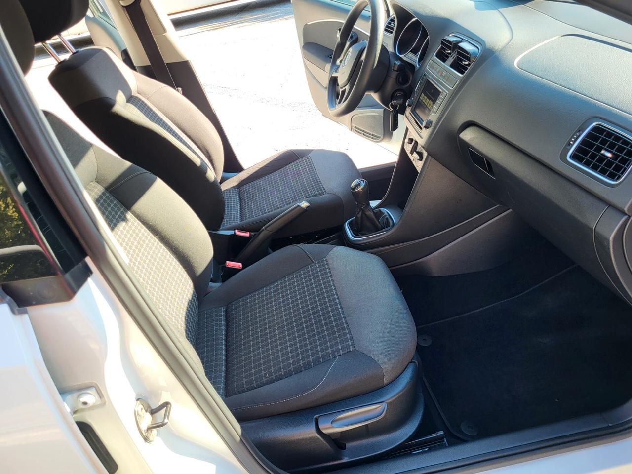VOLKSWAGEN POLO 1,4 TDI-EURO 6-CINTA DIST-UNICO PROPR