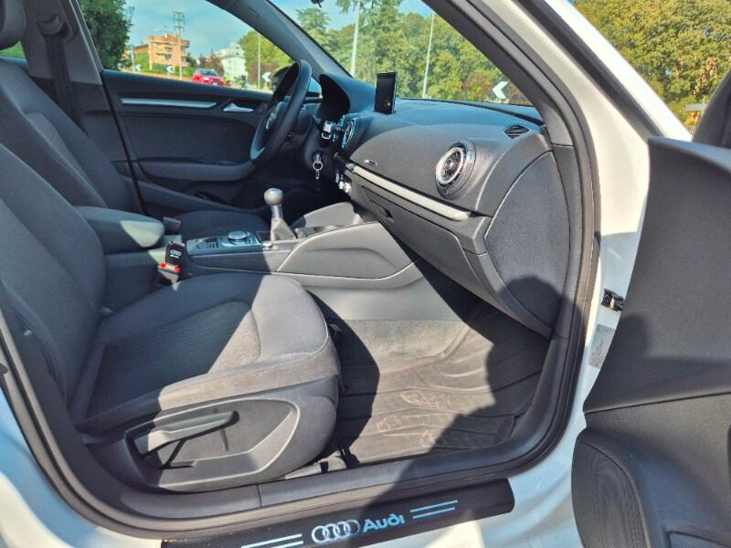 AUDI A3 3ª serie A3 SPB 30 TDI Business