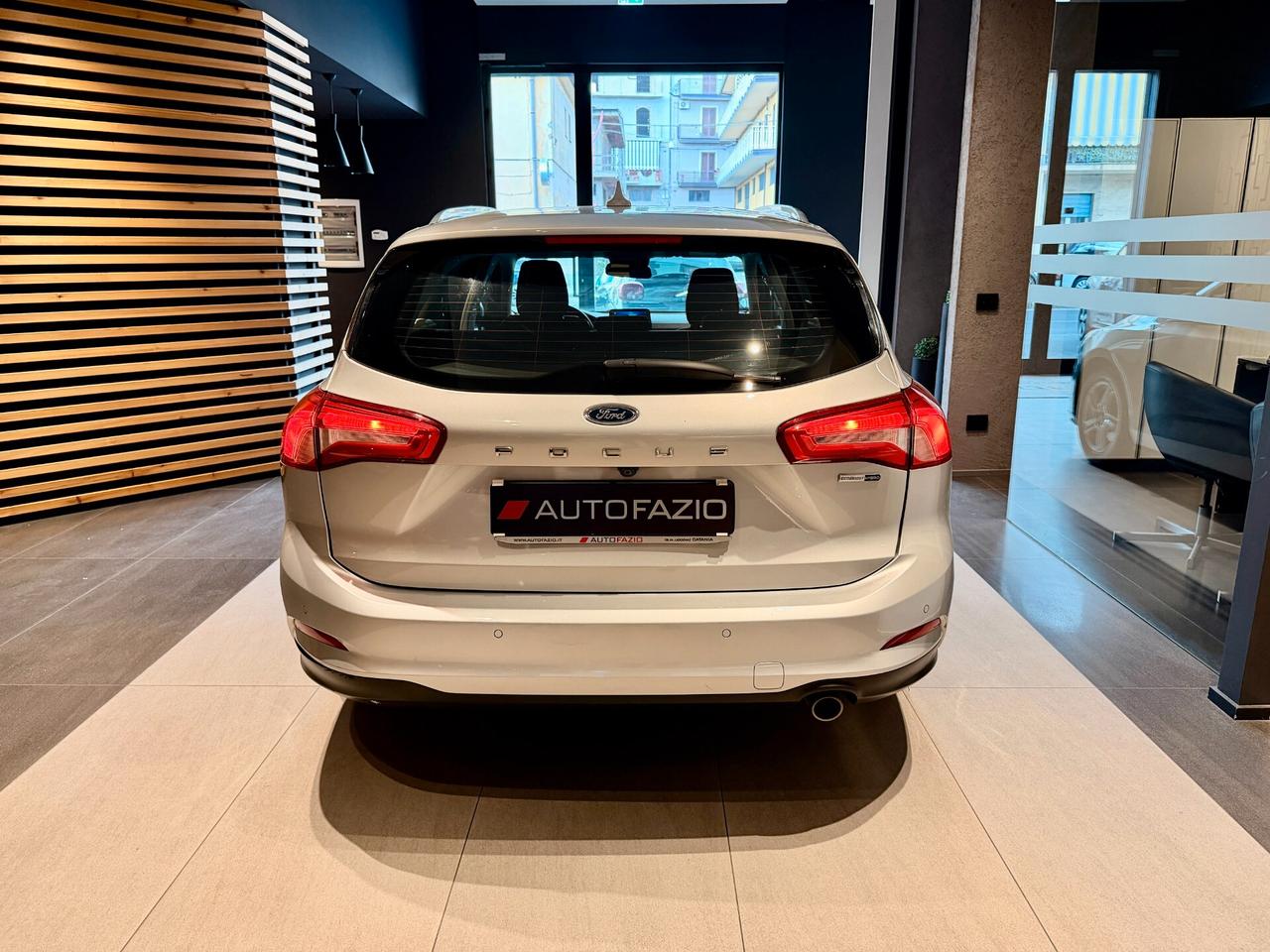 Ford Focus 1.0 EcoBoost Hybrid 125 CV SW Business