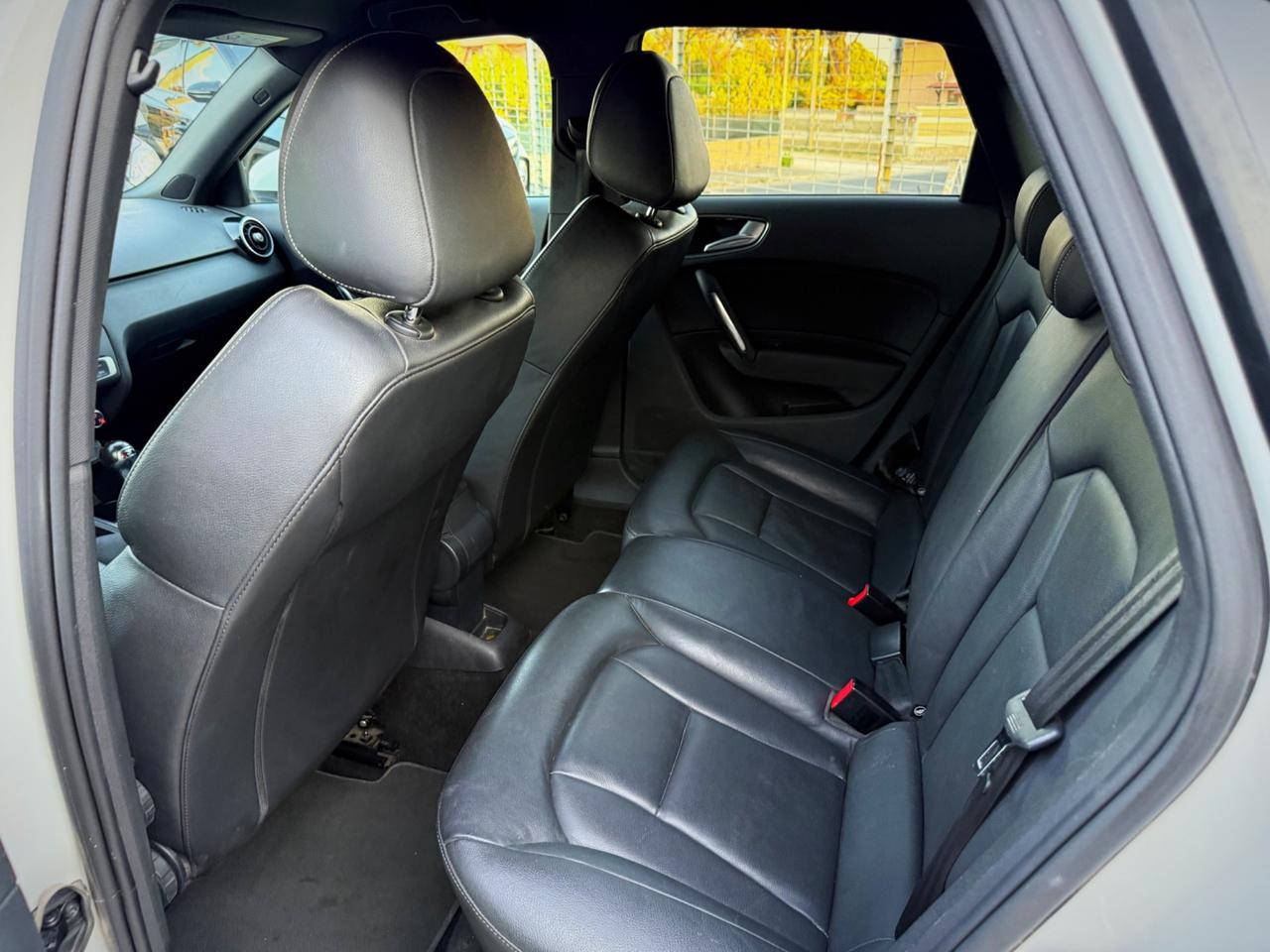 Audi A1 SPB 1.0 TFSI ultra S tronic Admired