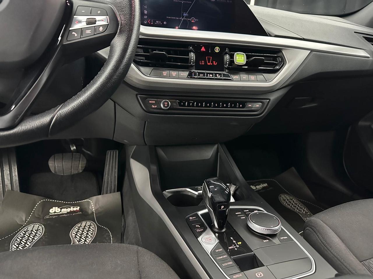 Bmw 116 116d 5p. Sport *PASSAGGIO DI PROPRIETA' INCLUSO*