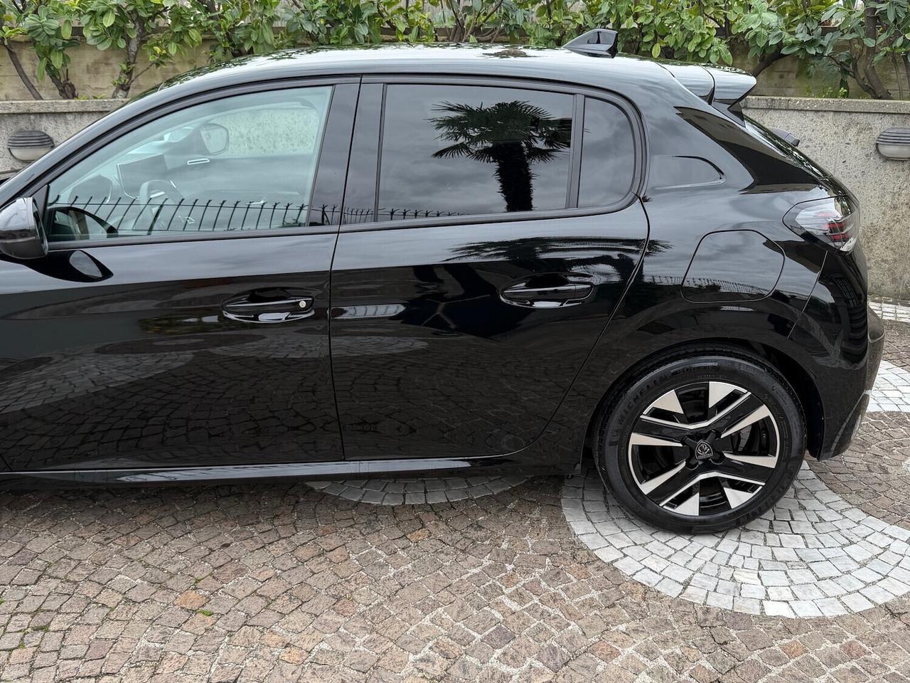 Peugeot 208 PureTech 100 Stop&Start 5 porte Allure pack