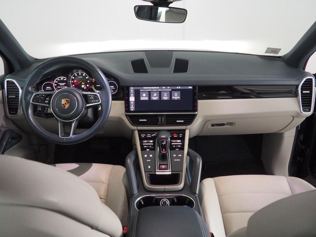 PORSCHE Cayenne III 2018 - Cayenne 3.0 tiptronic