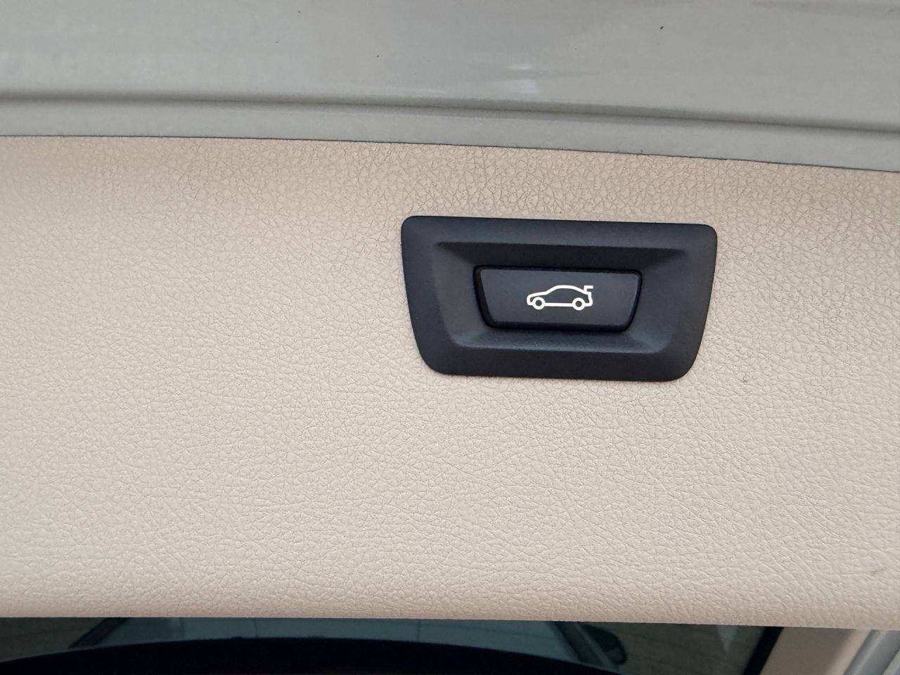 Bmw 320 320d xDrive Touring Sport