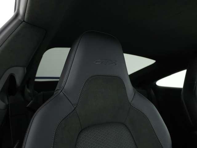 Porsche 992 coupe 3.6 carrera gts auto