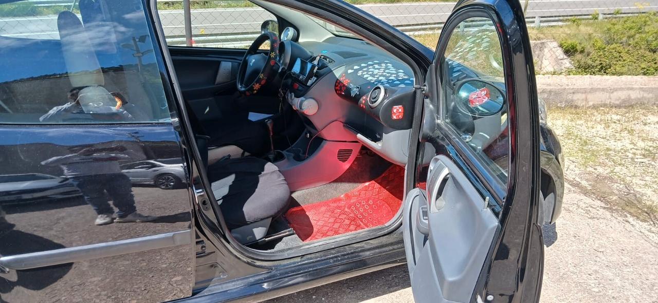 Peugeot 107 1.0 68CV 5p. Plaisir