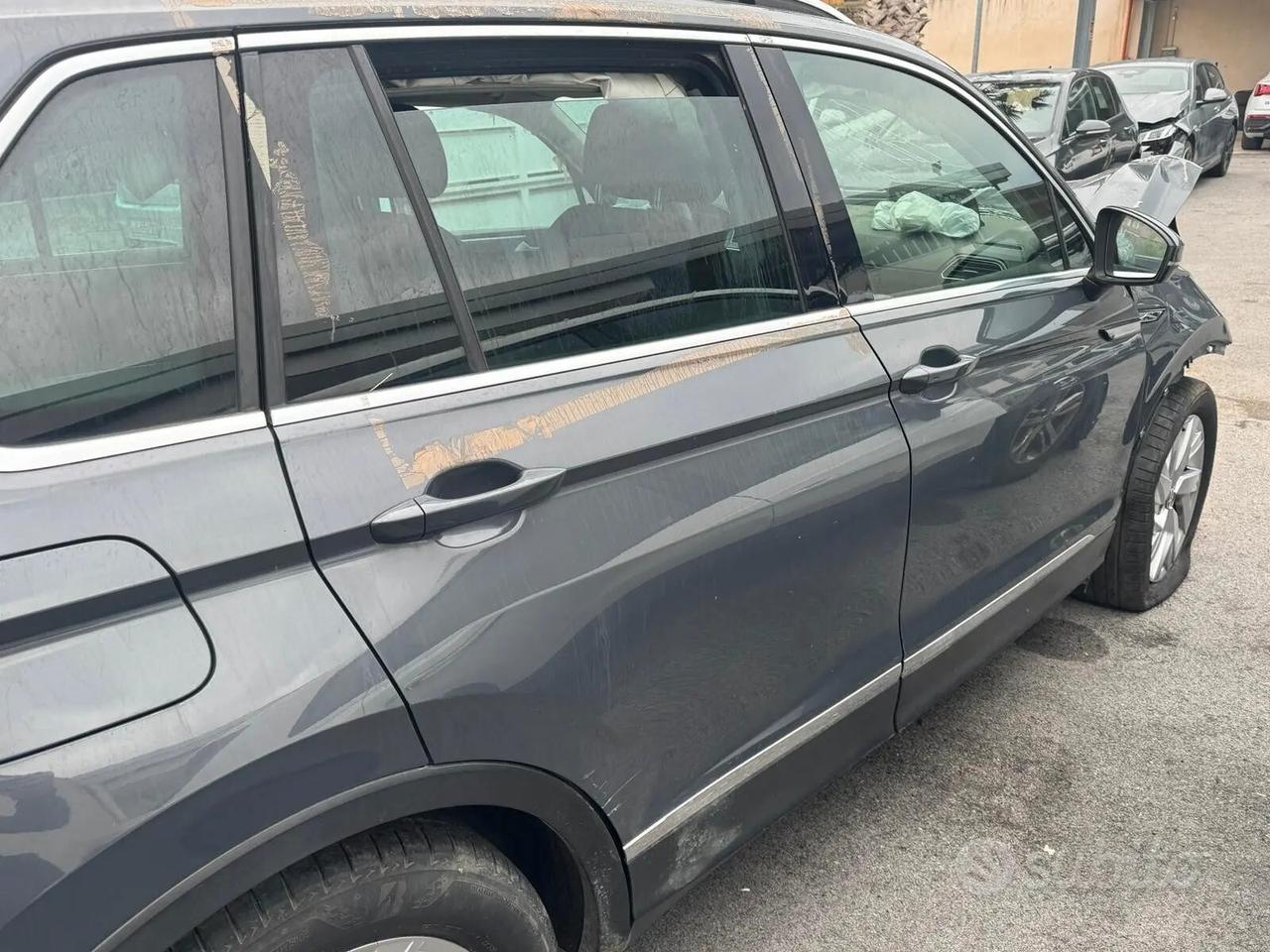 VW Tiguan 2.0 TDI 150 CV DSG Elegance-2021
