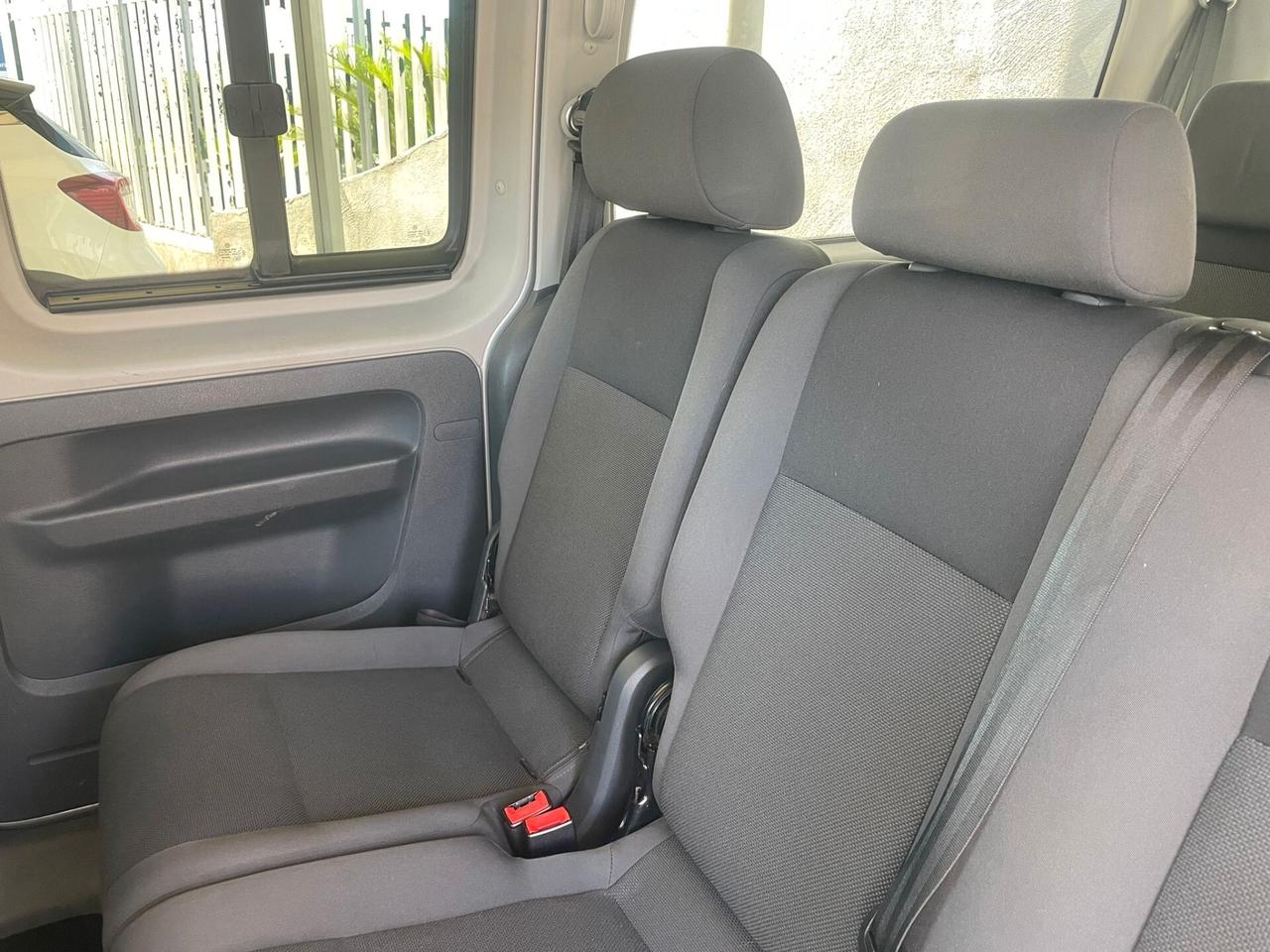 Volkswagen Caddy 2.0 Ecofuel 5p. Highline Maxi 7 posti
