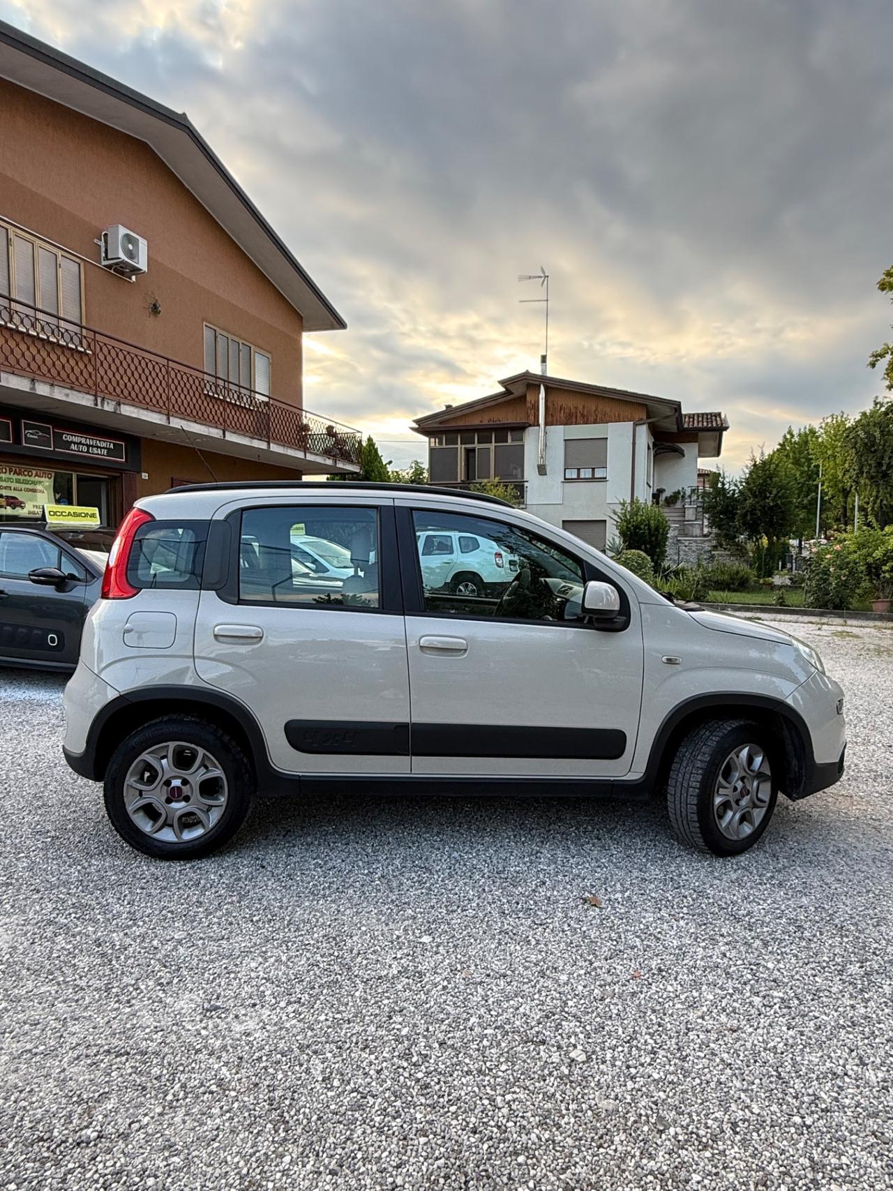 Fiat Panda 1.3 MJT S&S 4x4 GANCIO TRAINO