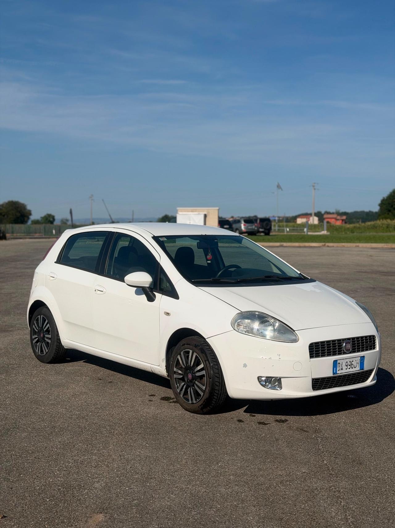 Fiat Grande Punto 1.3 MJT 75 CV 5 porte Active