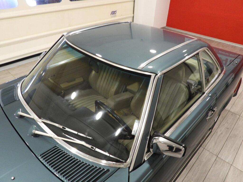 Mercedes SL Roadster 560 SL R107