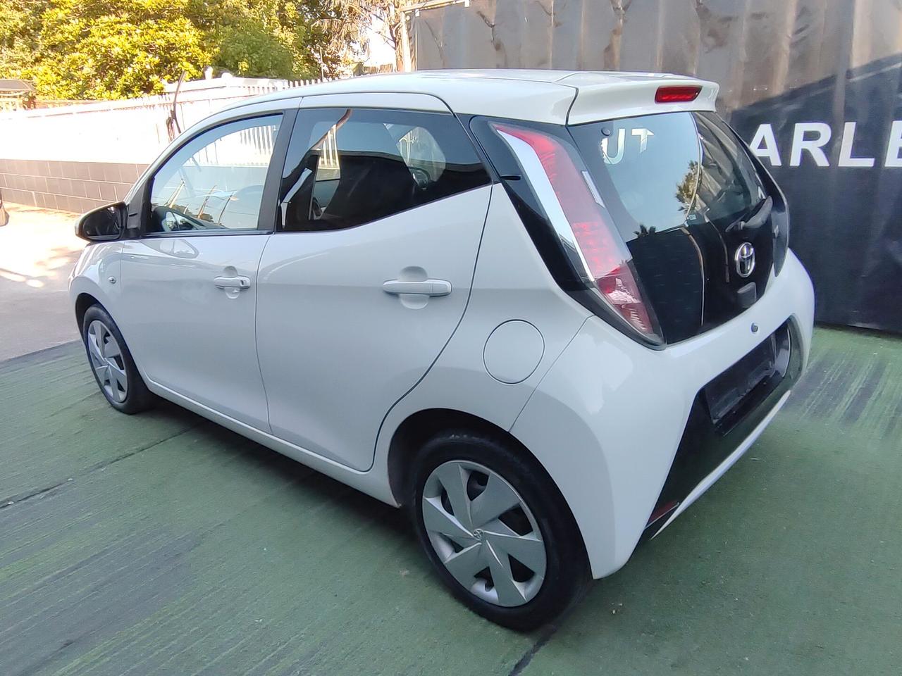 Toyota Aygo 1.0 BENZINA GARANZIA 12 MESI