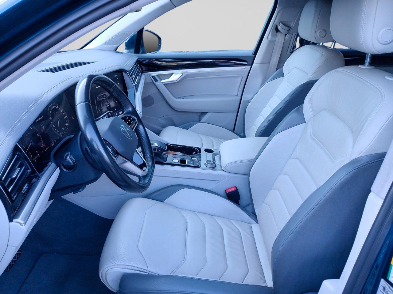 Volkswagen Touareg 3.0 V6 tdi Elegance 231cv tiptronic