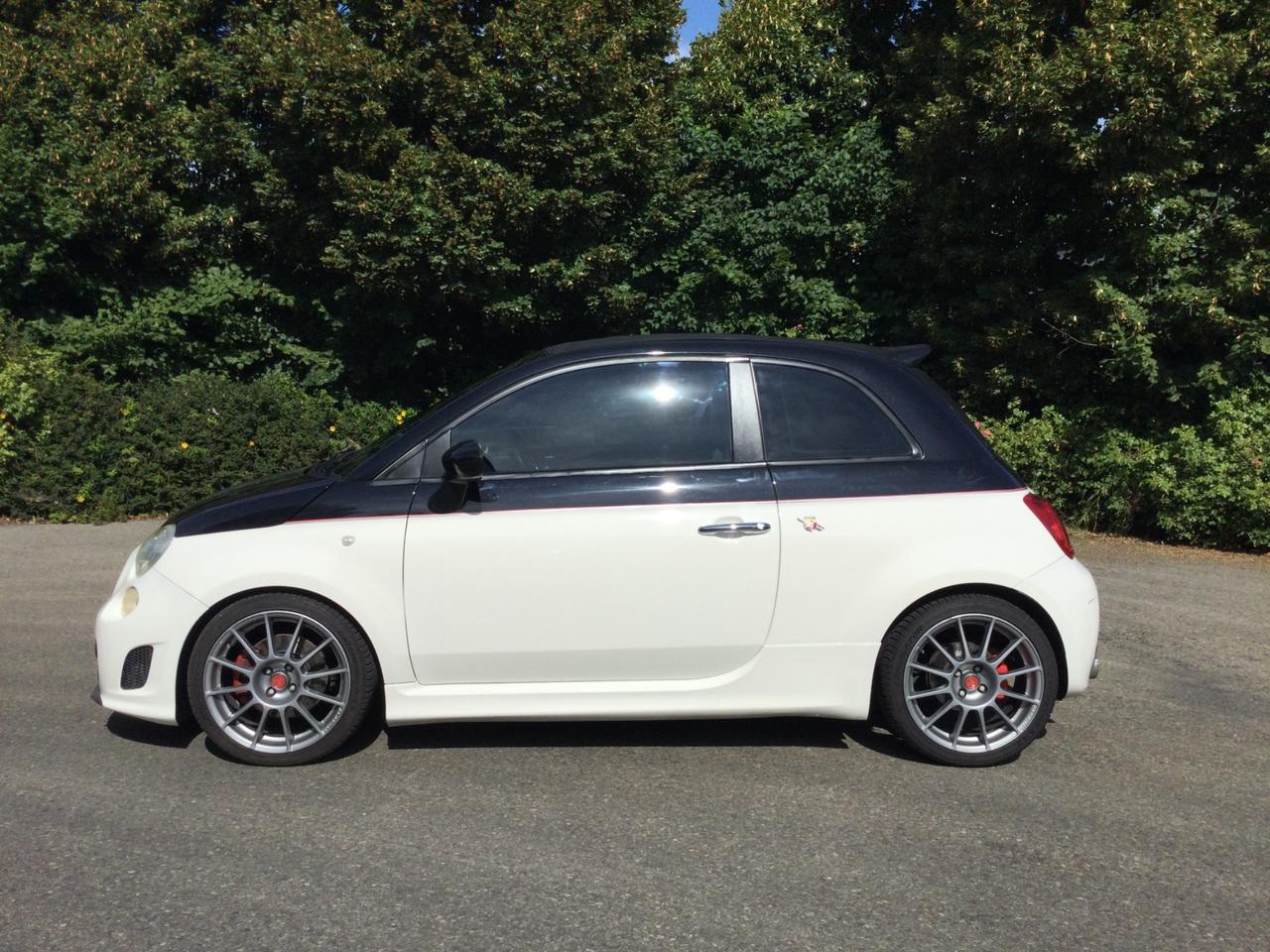 Abarth 500 C 1.4 Turbo T-Jet MTA Bicolore
