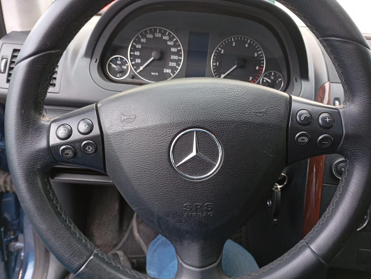 Mercedes-benz A 180 BlueEFFICIENCY-2010