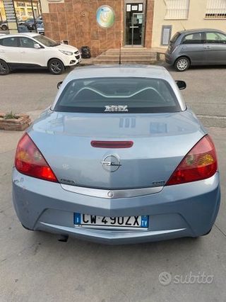 Opel Tigra Twintop 1.3 Cdti First Edition