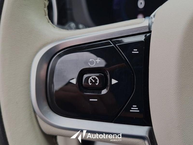 Volvo XC60 B4 197+14 CV AWD Mild Hybrid Diesel Automatico Ultimate Bright