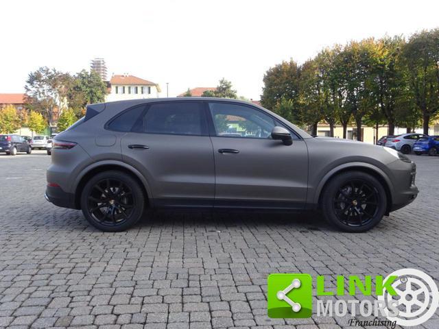 PORSCHE Cayenne 3.0 V6 Tiptronic